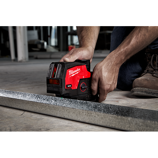 Milwaukee M12™ Green Cross Line & Plumb Points Laser Kit 3622-21