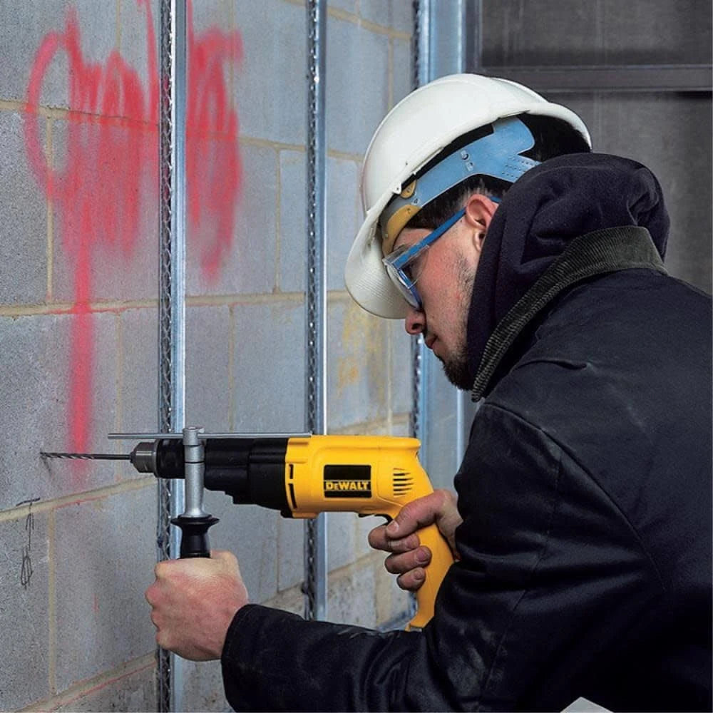 DeWALT DW505 1/2 in. (13mm) VSR™ Dual-Range Hammer Drill