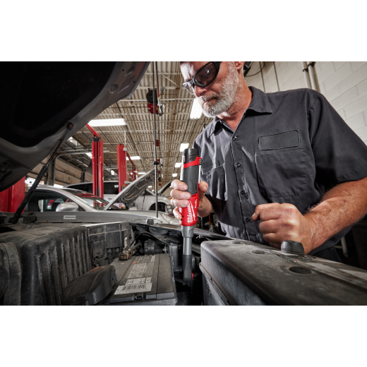 Milwaukee 2568-20 M12 FUEL™ 1/4" Extended Reach High Speed Ratchet - McCally Tool and Supply | Industrial Distributor & Repair