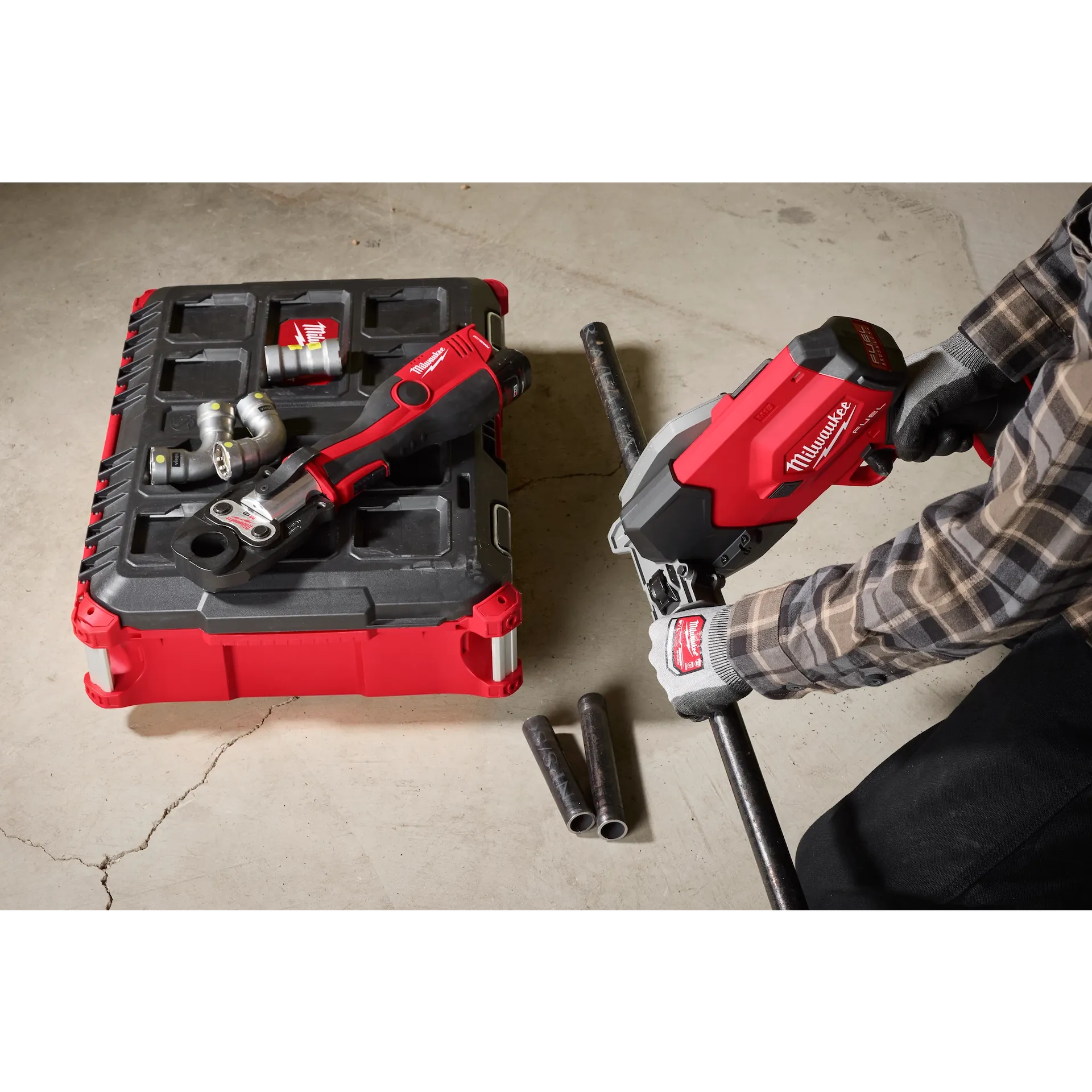 Milwaukee 3469-20 M18 FUEL™ ½”-1” Steel Pipe Cutter - McCally Tool and Supply | Industrial Distributor & Repair
