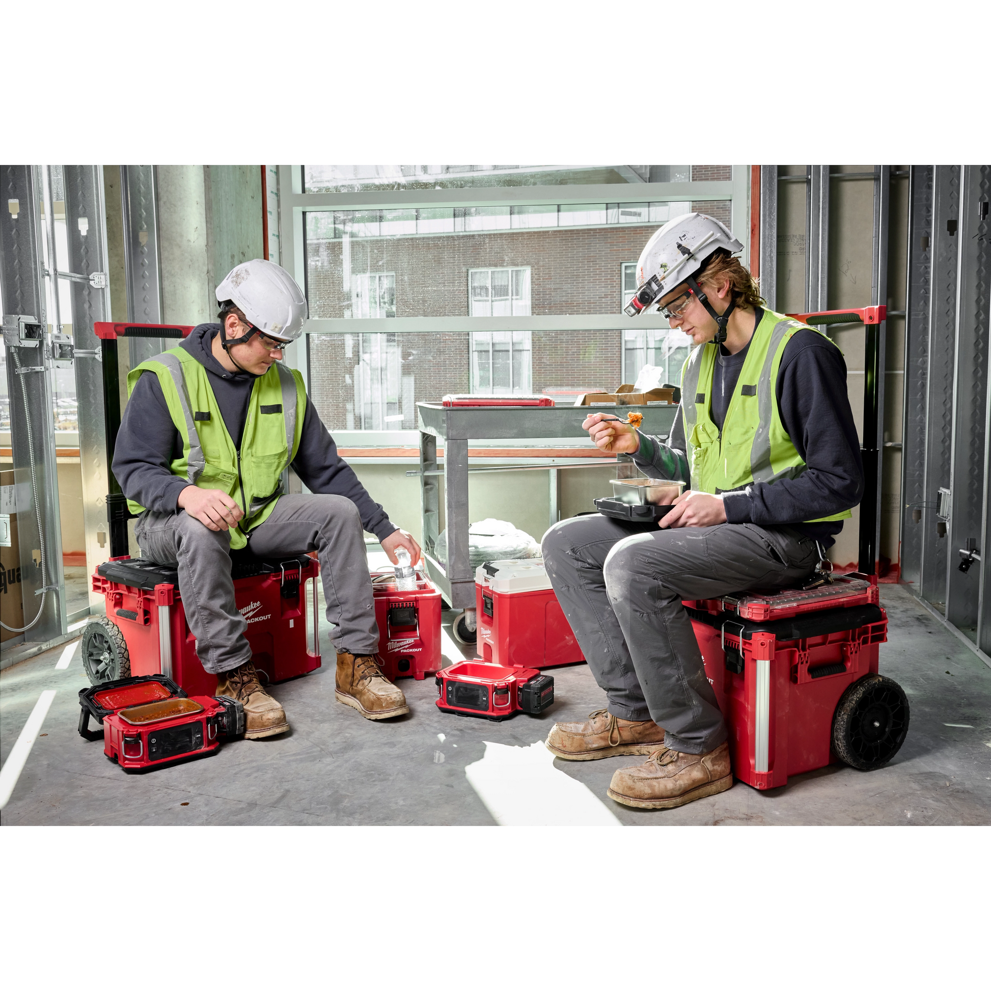 Milwaukee 0811-20 M18 Jobsite Lunch Warmer