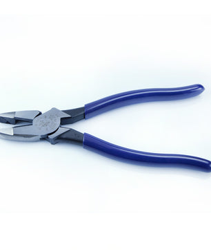 Klein Tools D213-9NE Lineman's Pliers, New England Nose, 9-Inch - McCally Tool and Supply | Industrial Distributor & Repair