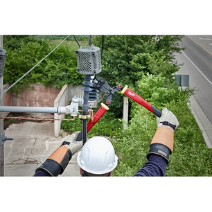Milwaukee 48-22-4224 24” Fiberglass Bolt Cutters with PIVOTMOVE™ Rotating Handles