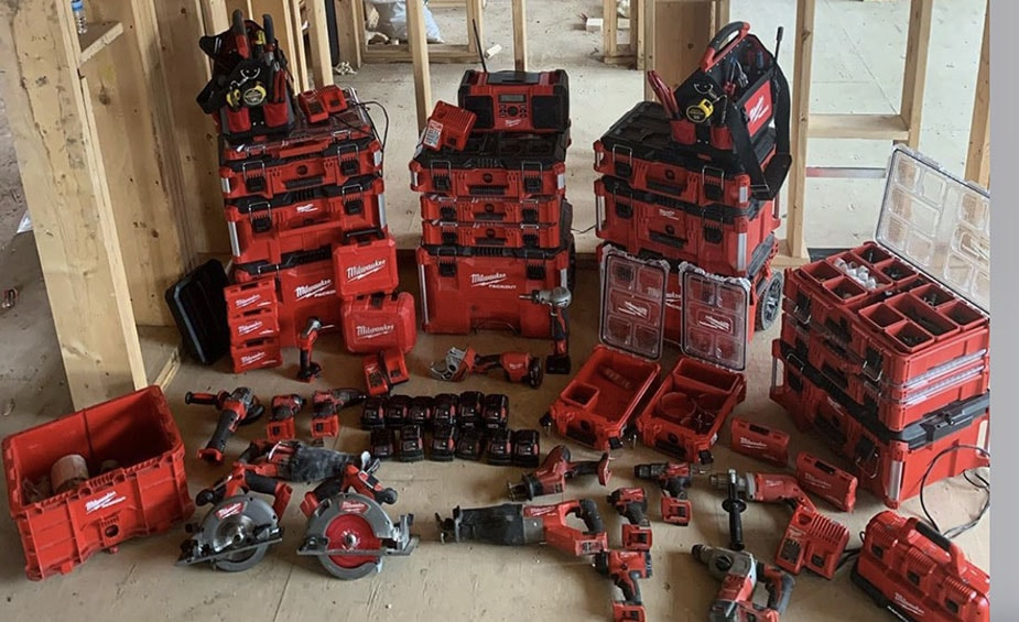 Milwaukee 48-22-8424 PACKOUT™ Tool Box - McCally Tool and Supply | Industrial Distributor & Repair