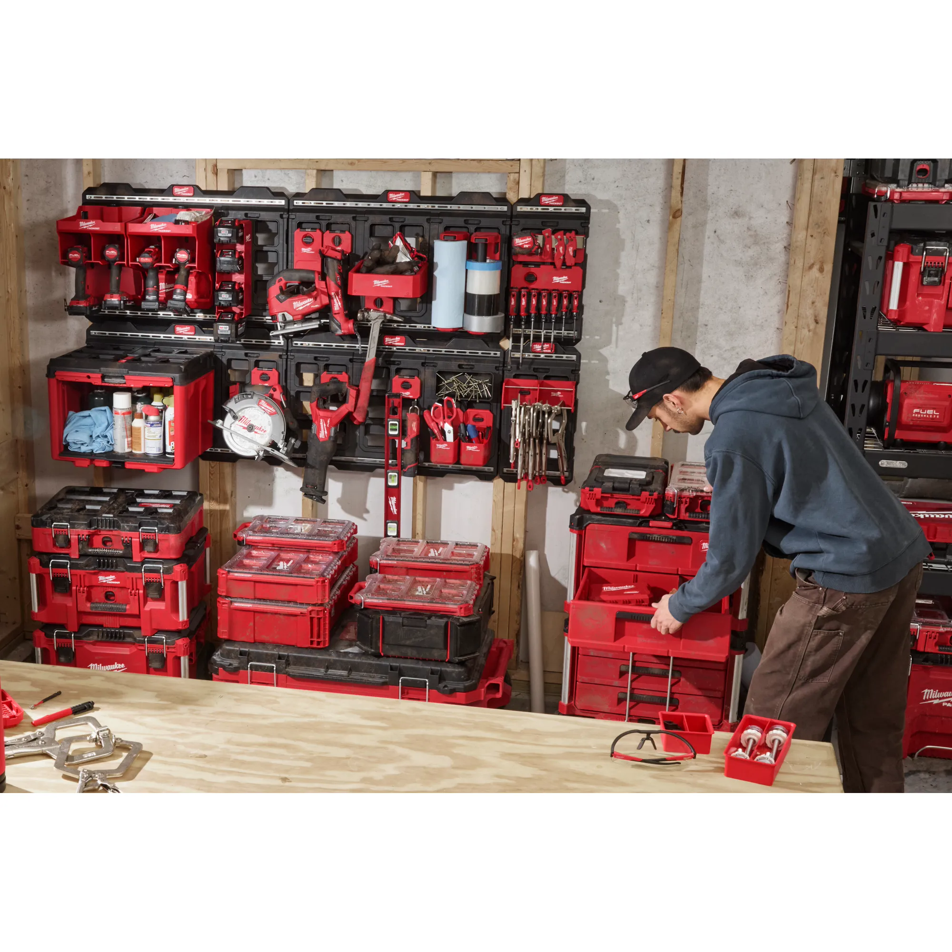 Milwaukee 48-22-8497 PACKOUT™ Large Wall Plate - McCally Tool and Supply | Industrial Distributor & Repair