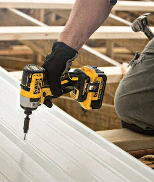 DeWALT DW0883CG Green Line Spot Laser Combo Kit - McCally Tool and Supply | Industrial Distributor & Repair