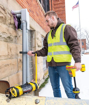 RIDGID 66933 SeekTech ST-305R Line Transmitter with 2 Batteries & Charger