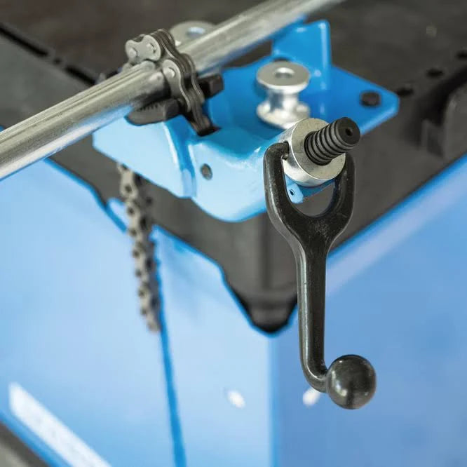Magnum Tool CARTA-CV-212 2.5 Inch Bench Chain Vise and Mount for Service Carts