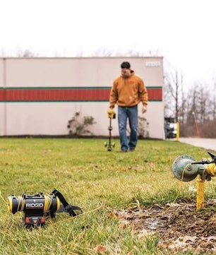 RIDGID 50793R SeekTech ST-305R Transmitter (5 W; 18 V Compatible) - McCally Tool and Supply | Industrial Distributor & Repair